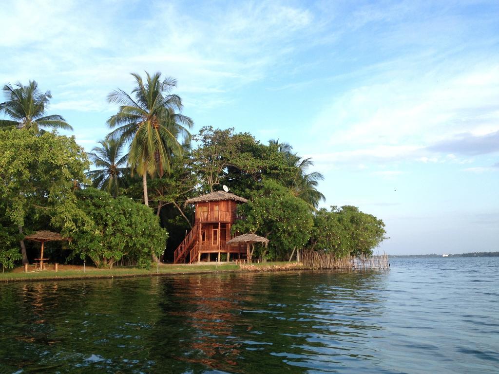 Lord Of The Forest Hotel Batticaloa Exterior photo