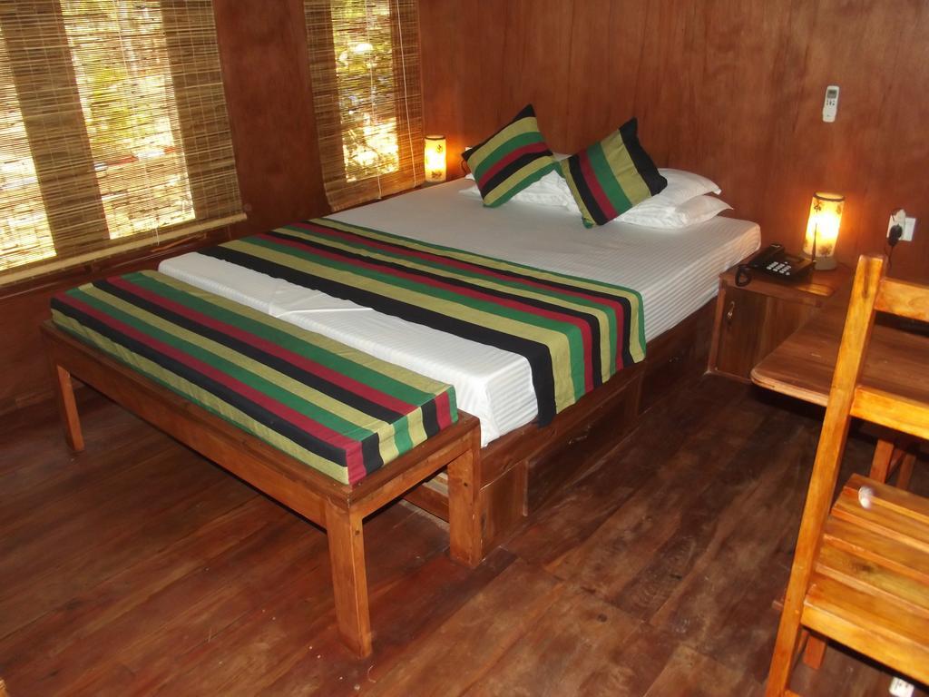 Lord Of The Forest Hotel Batticaloa Exterior photo